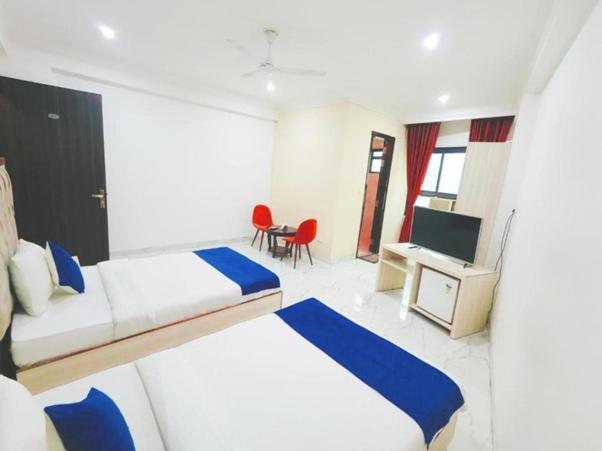 Hotel Almora Sky Near By Delhi International Airport With - Free Airport Pickup And Drop Nové Dillí Exteriér fotografie