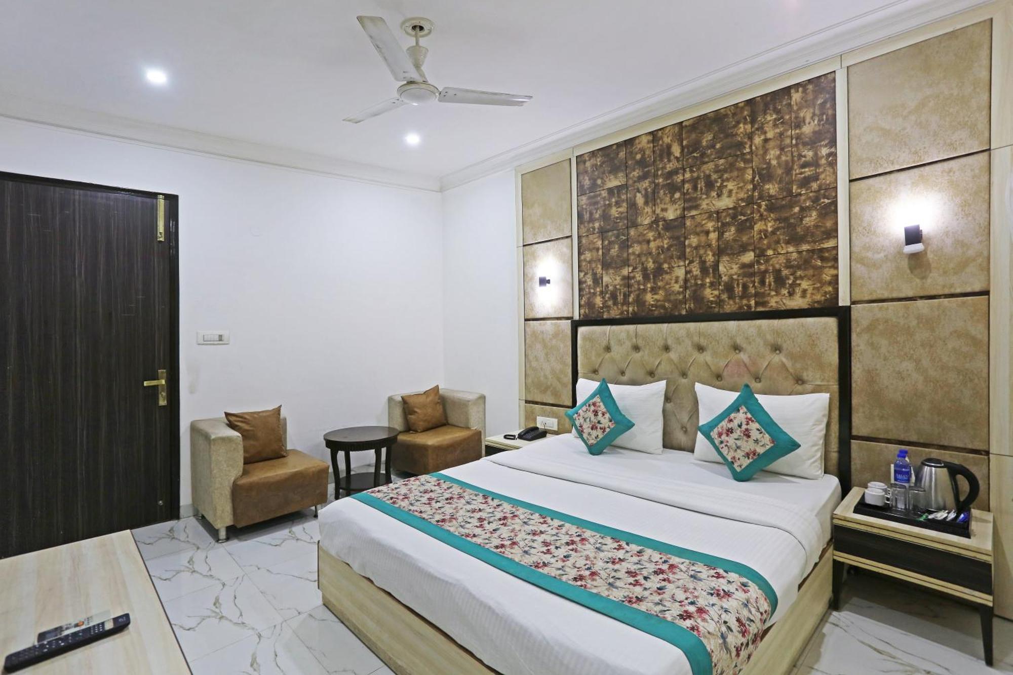 Hotel Almora Sky Near By Delhi International Airport With - Free Airport Pickup And Drop Nové Dillí Exteriér fotografie